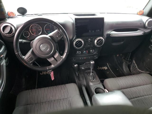 2012 Jeep Wrangler Unlimited Sahara