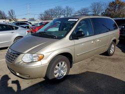 Salvage cars for sale from Copart Moraine, OH: 2005 Chrysler Town & Country Touring