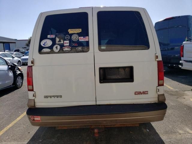 2003 GMC Safari XT