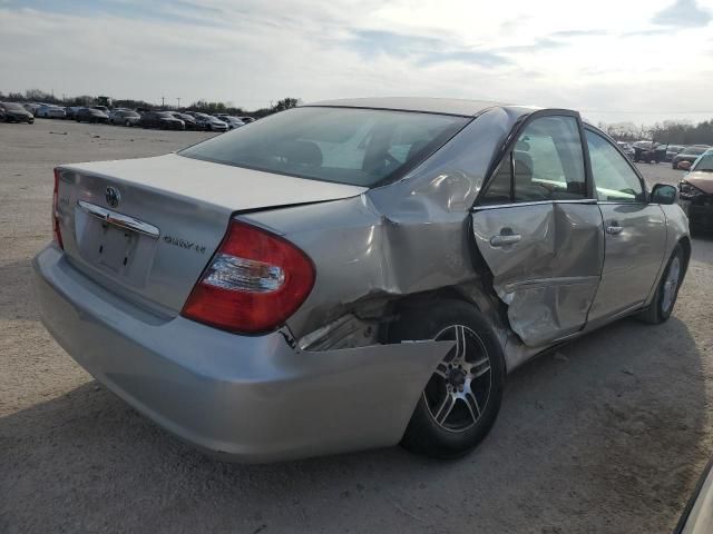 2004 Toyota Camry LE