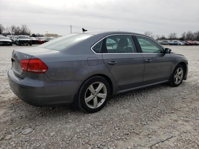 2015 Volkswagen Passat SE