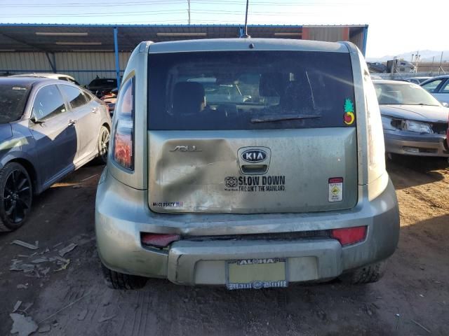 2011 KIA Soul +