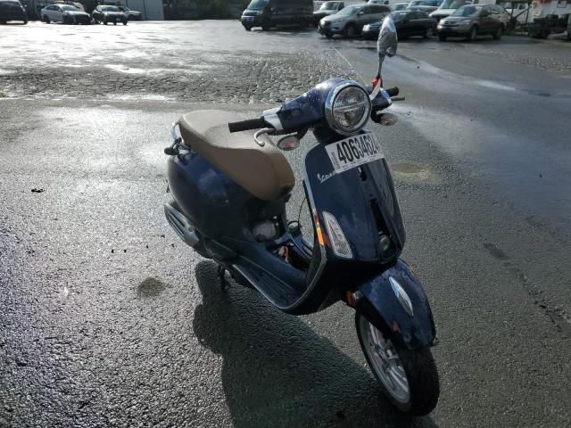 2020 Vespa Scooter