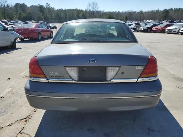 1999 Ford Crown Victoria LX