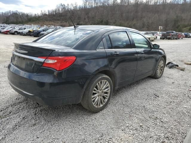 2013 Chrysler 200 LX