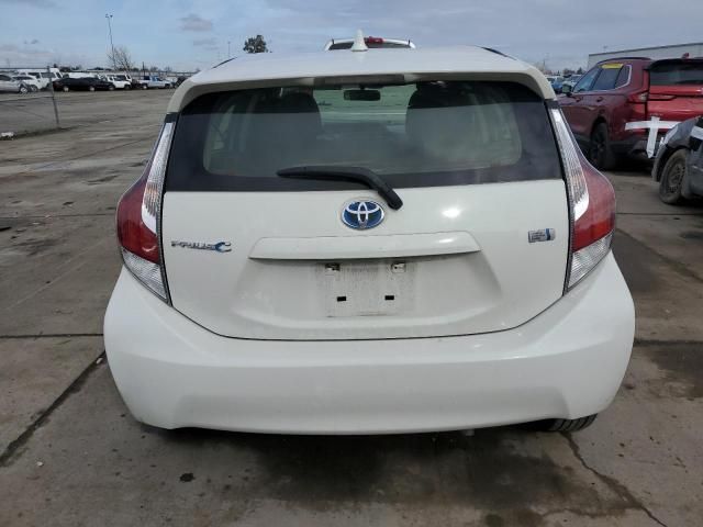 2016 Toyota Prius C