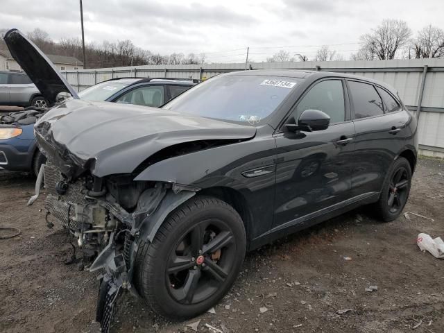 2017 Jaguar F-PACE R-Sport