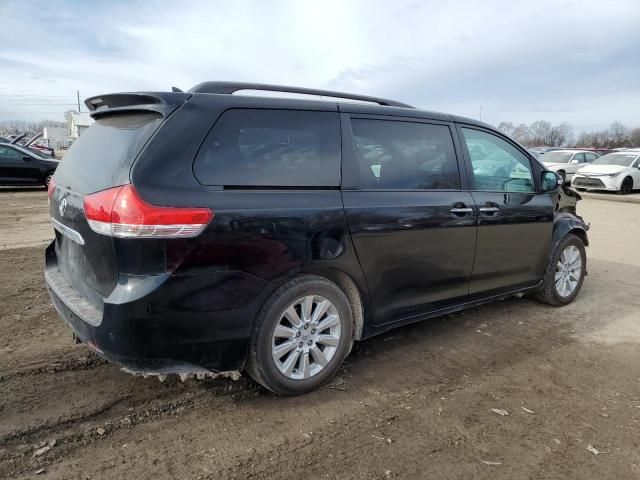 2013 Toyota Sienna XLE