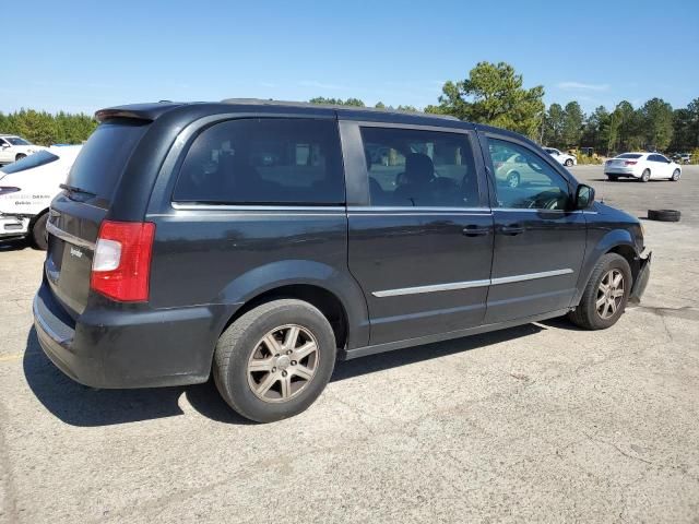 2012 Chrysler Town & Country Touring