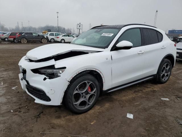 2023 Alfa Romeo Stelvio TI