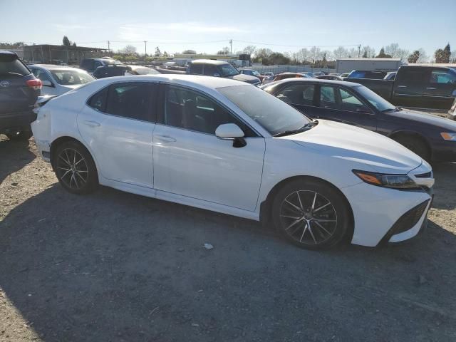 2021 Toyota Camry SE