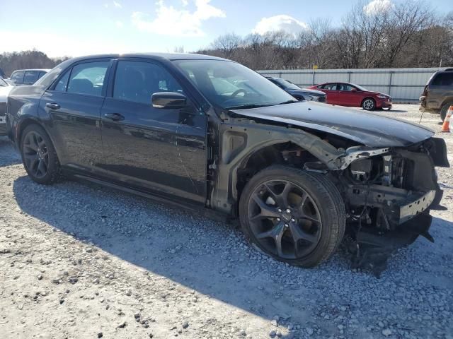 2021 Chrysler 300 Touring