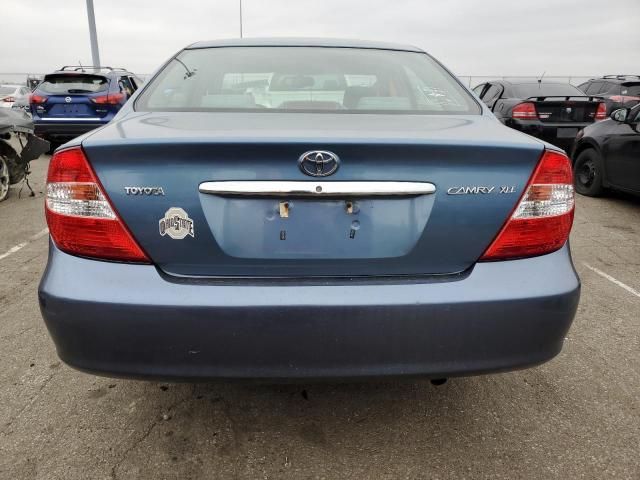 2004 Toyota Camry LE