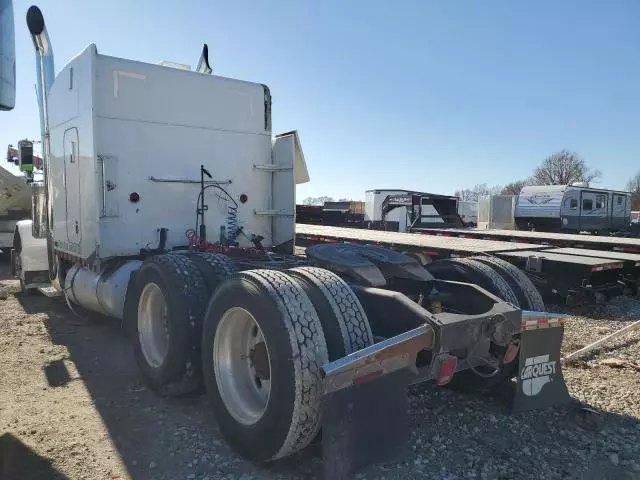 1999 Peterbilt 379