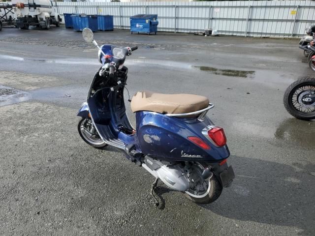 2020 Vespa Scooter