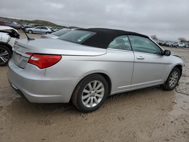 2012 Chrysler 200 Touring