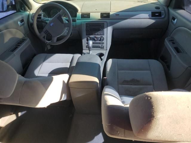 2005 Ford Five Hundred SE