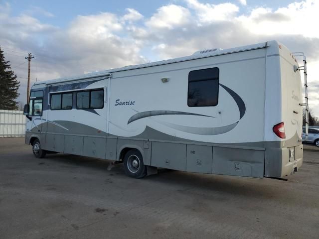 2005 Itasca 2005 Workhorse Custom Chassis Motorhome Chassis W2