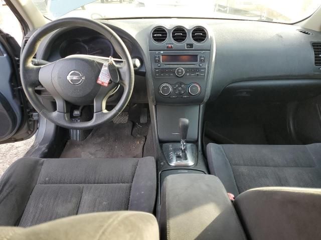 2010 Nissan Altima Base