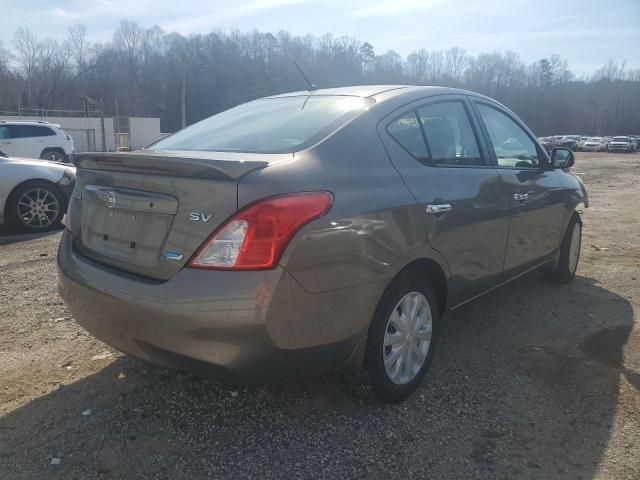 2013 Nissan Versa S