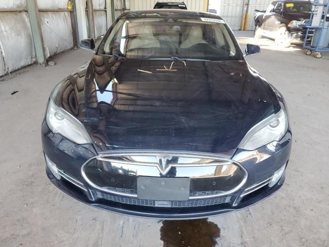 2014 Tesla Model S