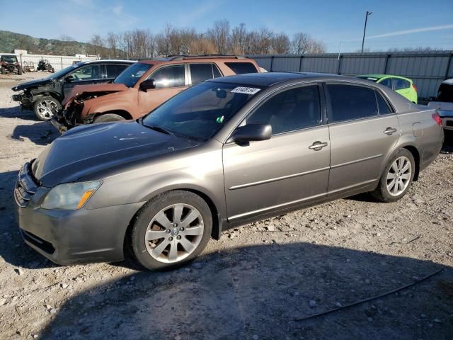 2005 Toyota Avalon XL