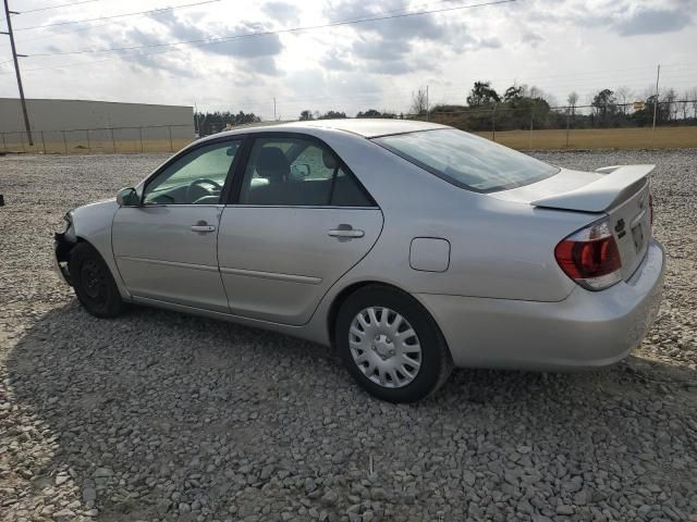 2005 Toyota Camry LE