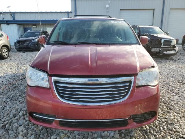 2013 Chrysler Town & Country Touring