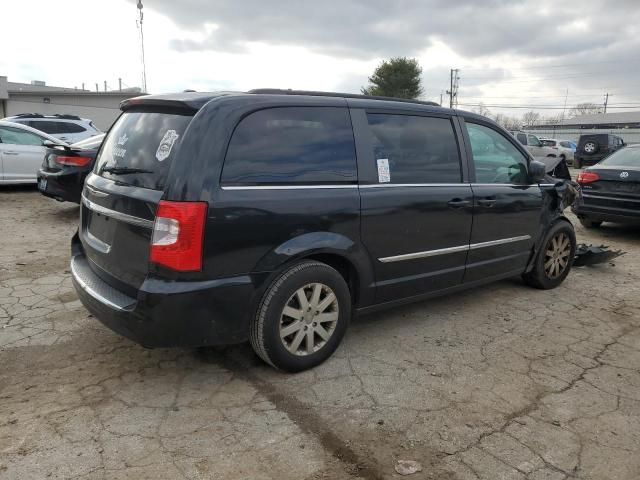 2013 Chrysler Town & Country Touring