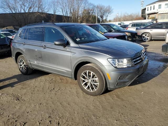 2020 Volkswagen Tiguan SE