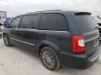 2014 Chrysler Town & Country Touring L