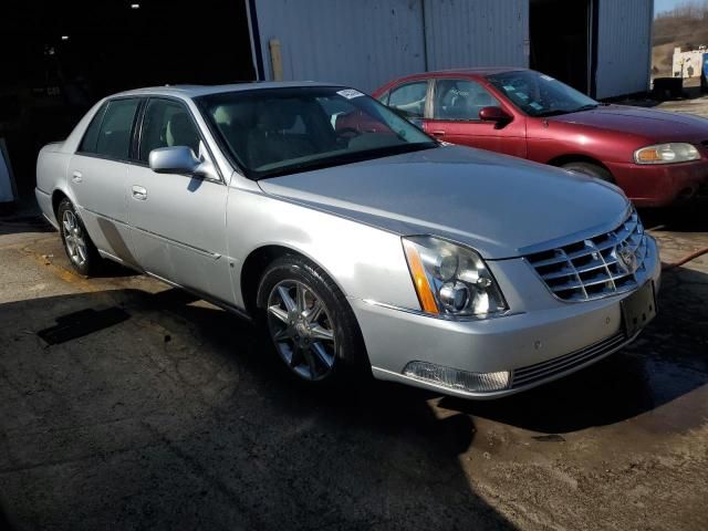 2010 Cadillac DTS Luxury Collection