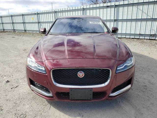 2016 Jaguar XF Prestige