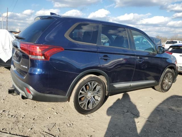 2017 Mitsubishi Outlander ES