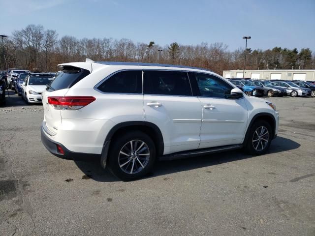 2018 Toyota Highlander SE