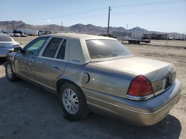 2003 Ford Crown Victoria LX