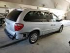 2003 Chrysler Town & Country Limited