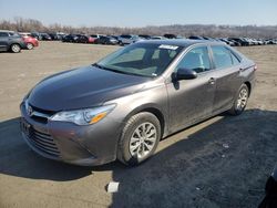 Salvage cars for sale at Cahokia Heights, IL auction: 2017 Toyota Camry LE