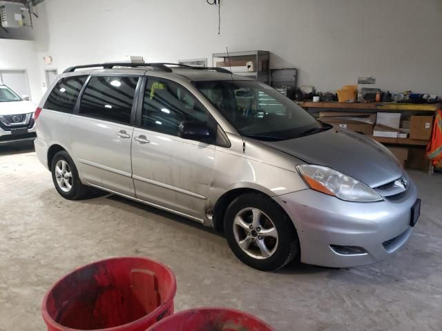 2006 Toyota Sienna CE