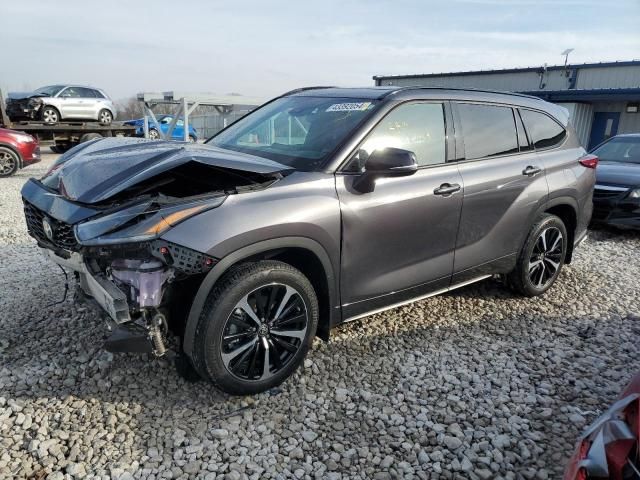 2021 Toyota Highlander XSE