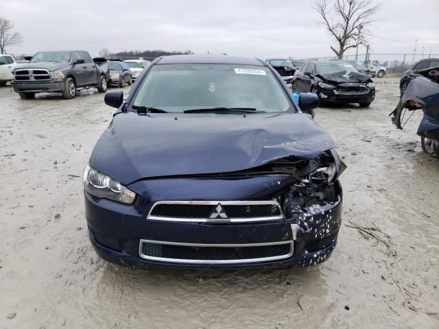 2013 Mitsubishi Lancer SE