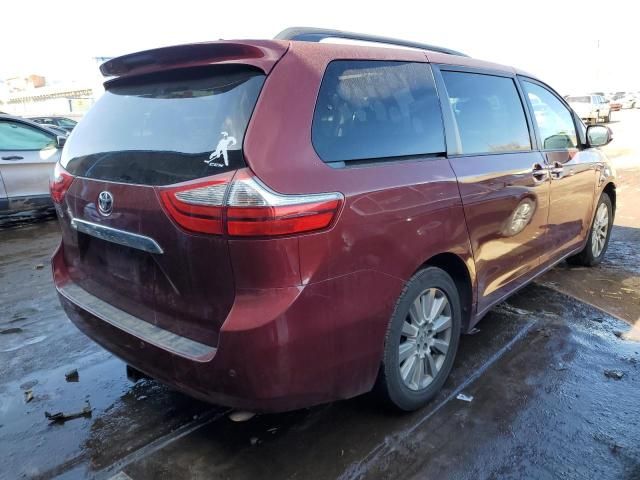 2015 Toyota Sienna XLE