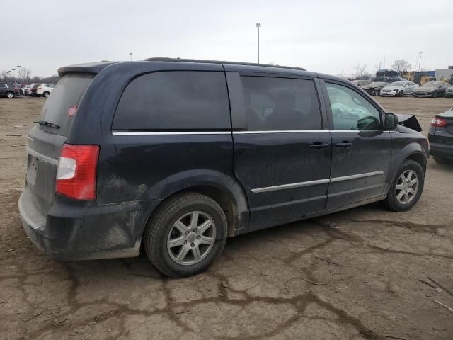 2011 Chrysler Town & Country Touring