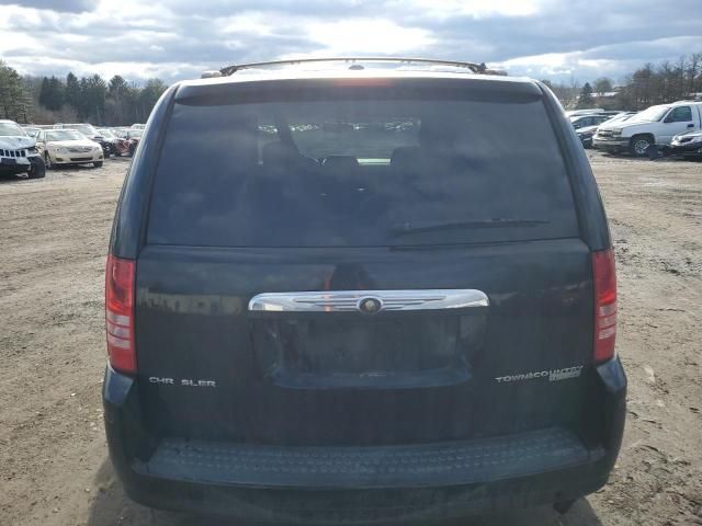 2010 Chrysler Town & Country Touring