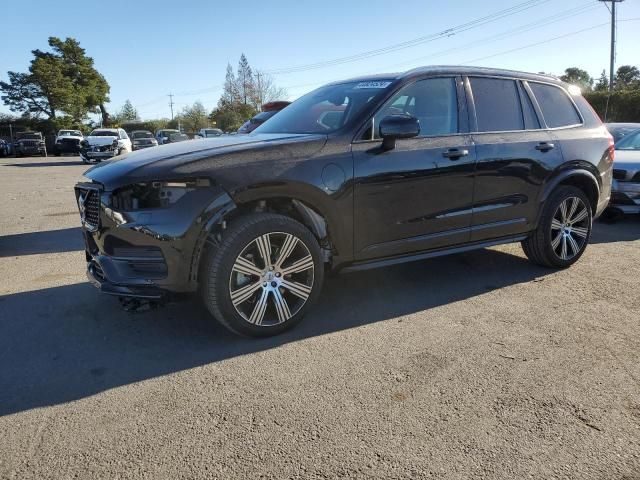 2023 Volvo XC90 Plus