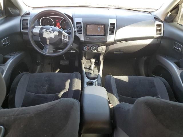 2010 Mitsubishi Outlander ES