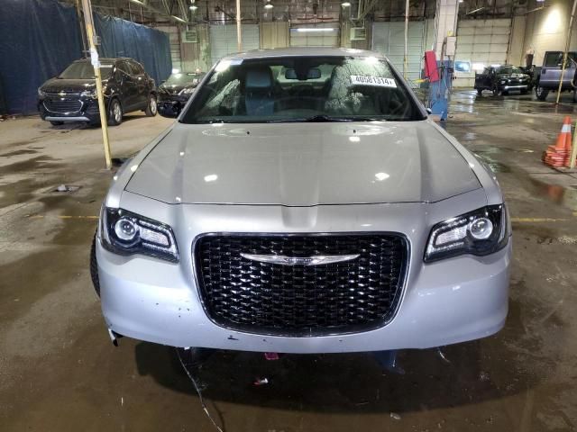 2017 Chrysler 300 S