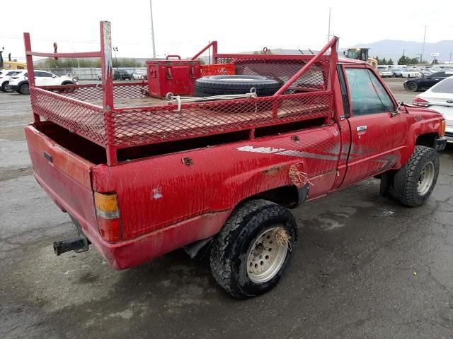 1988 Toyota Pickup RN63 STD