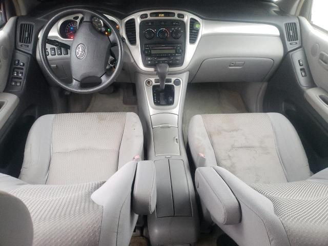 2004 Toyota Highlander