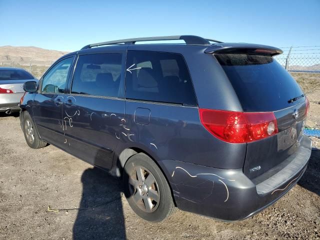 2006 Toyota Sienna CE